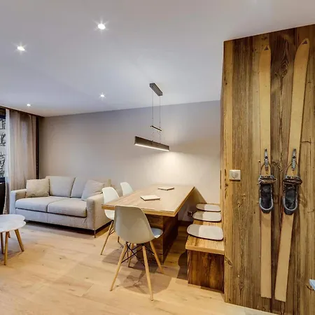 Appartement Renove Avec Balcon - 4 Pers, Vue Bellevarde